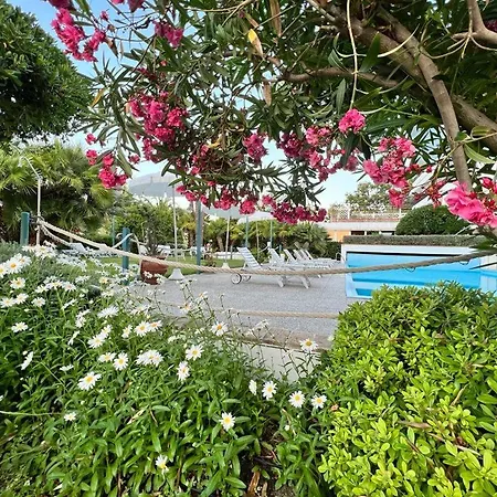 Parco Delle Rose Отель