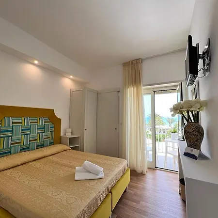 Parco Delle Rose 4*