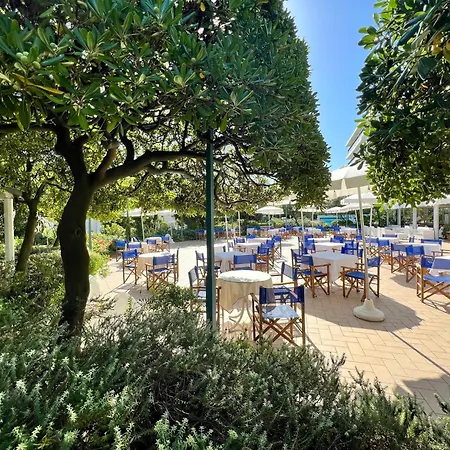 Parco Delle Rose Hotel 4*