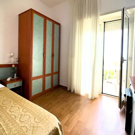 Hotel Parco Delle Rose 4*